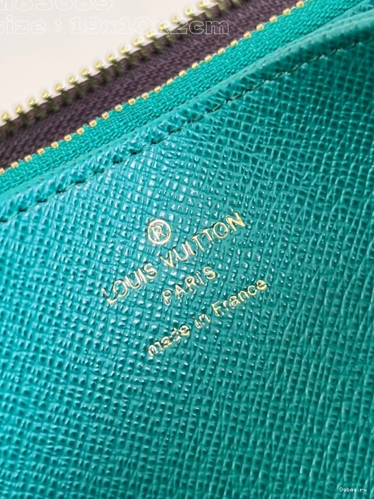 LOUIS VUITTON WALLET-10*20*2 ZIPPY cm 0724